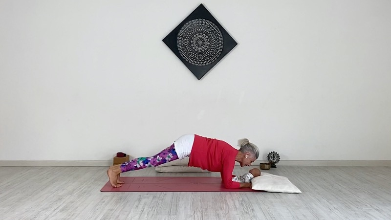 yoga mamma e pratica baby dajelli yoga con il tuo bambino